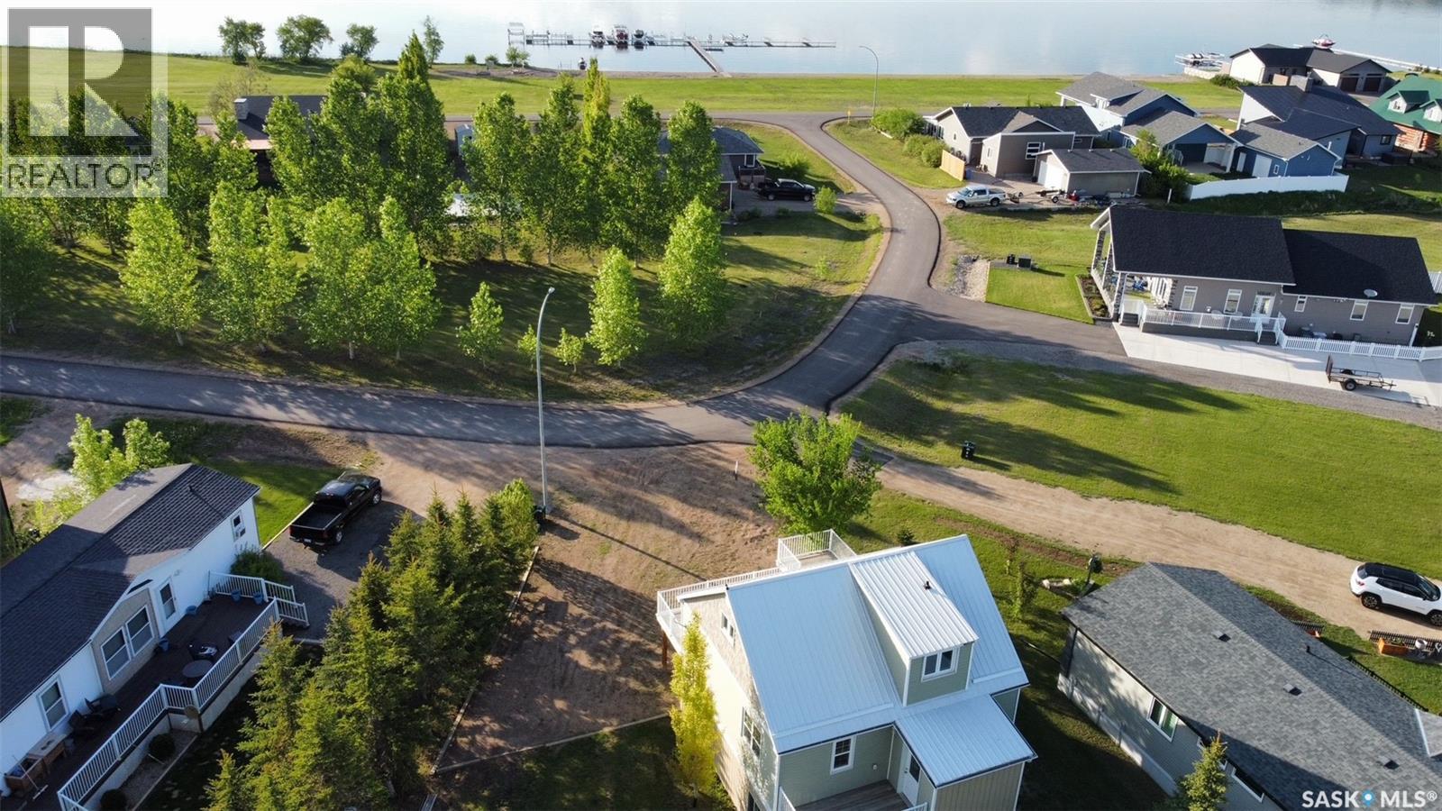 10 LOUISE CRESCENT - photo 2
