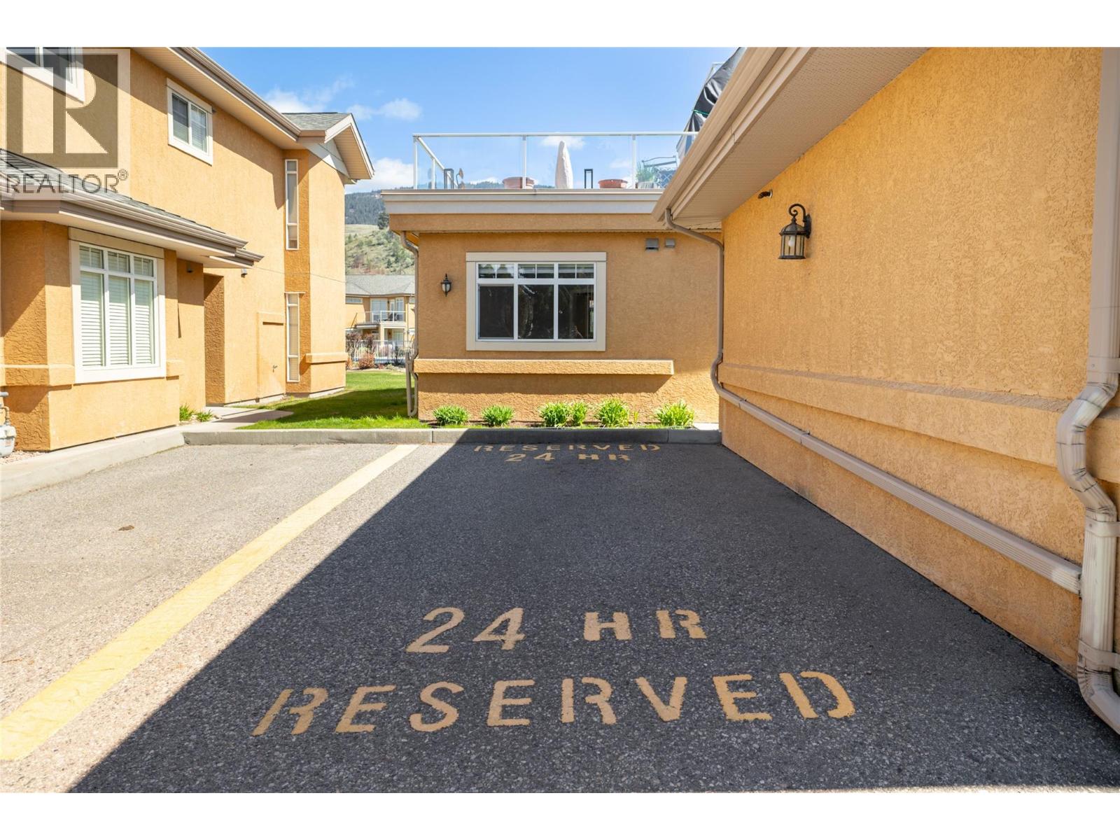 #109 3570 WOODSDALE Road - 35