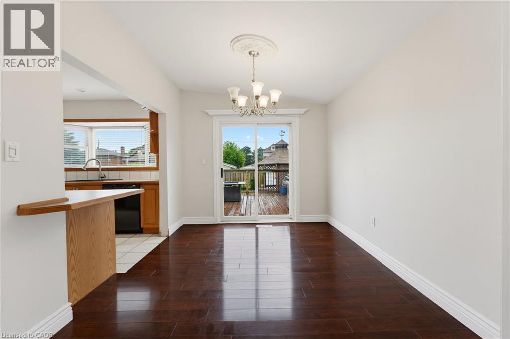 24 GRANDE Avenue - Image 12