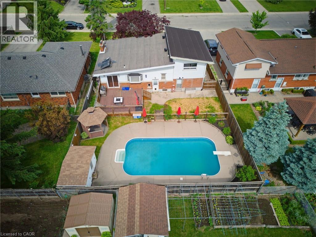 24 GRANDE Avenue - 42