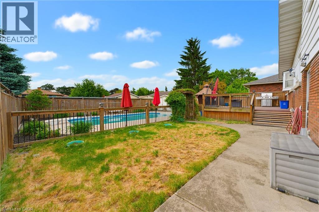 24 GRANDE Avenue - Image 35