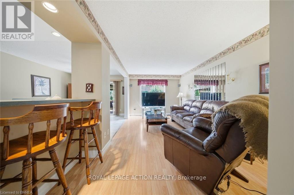 20 MELRAN DRIVE - 8