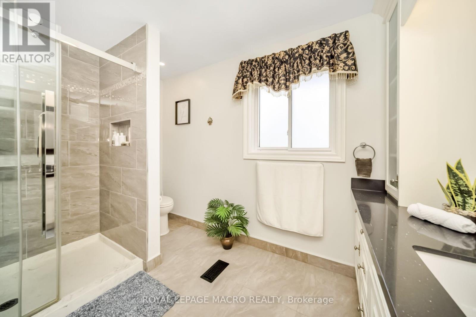 19 SONATA AVENUE - 18