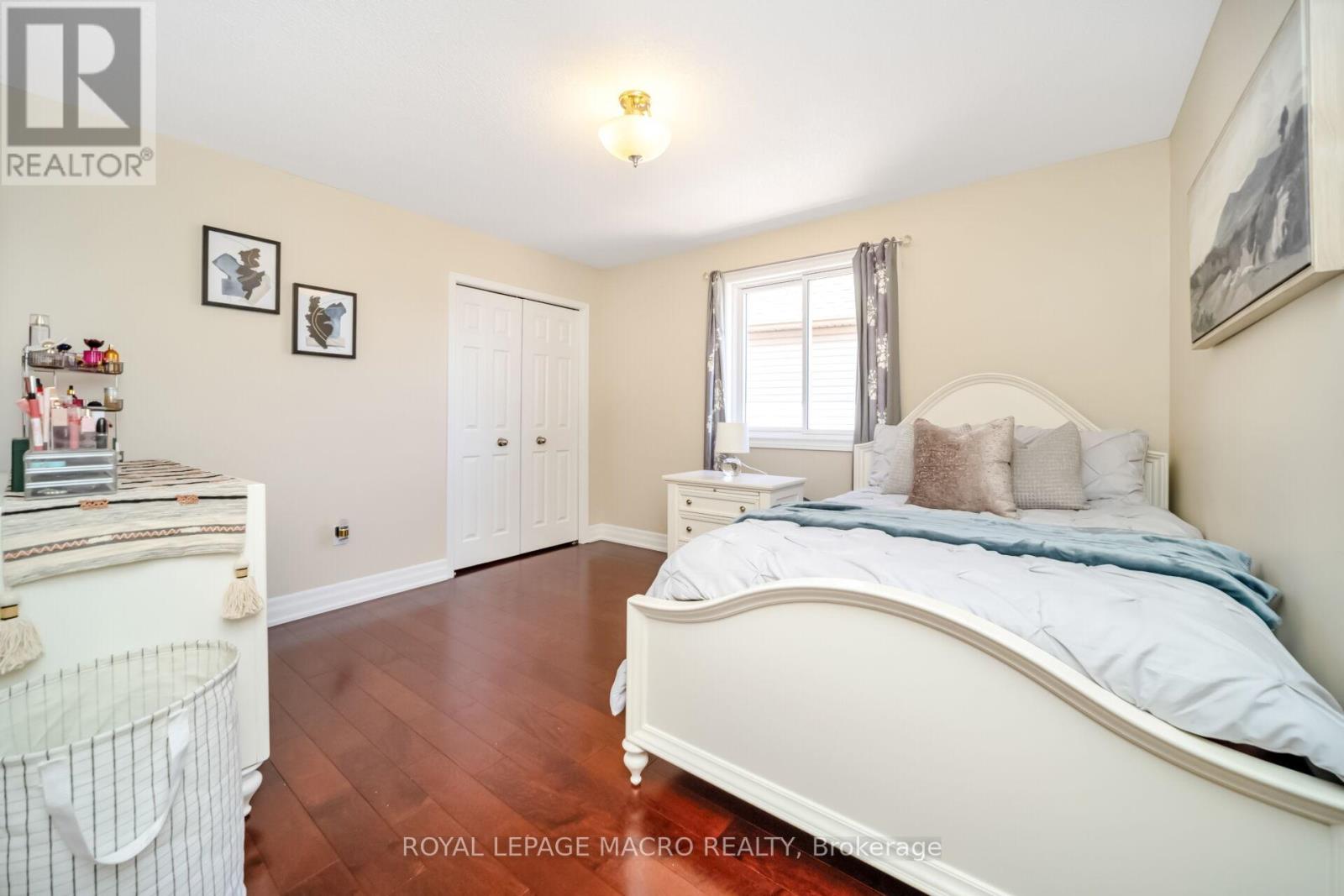 19 SONATA AVENUE - 21