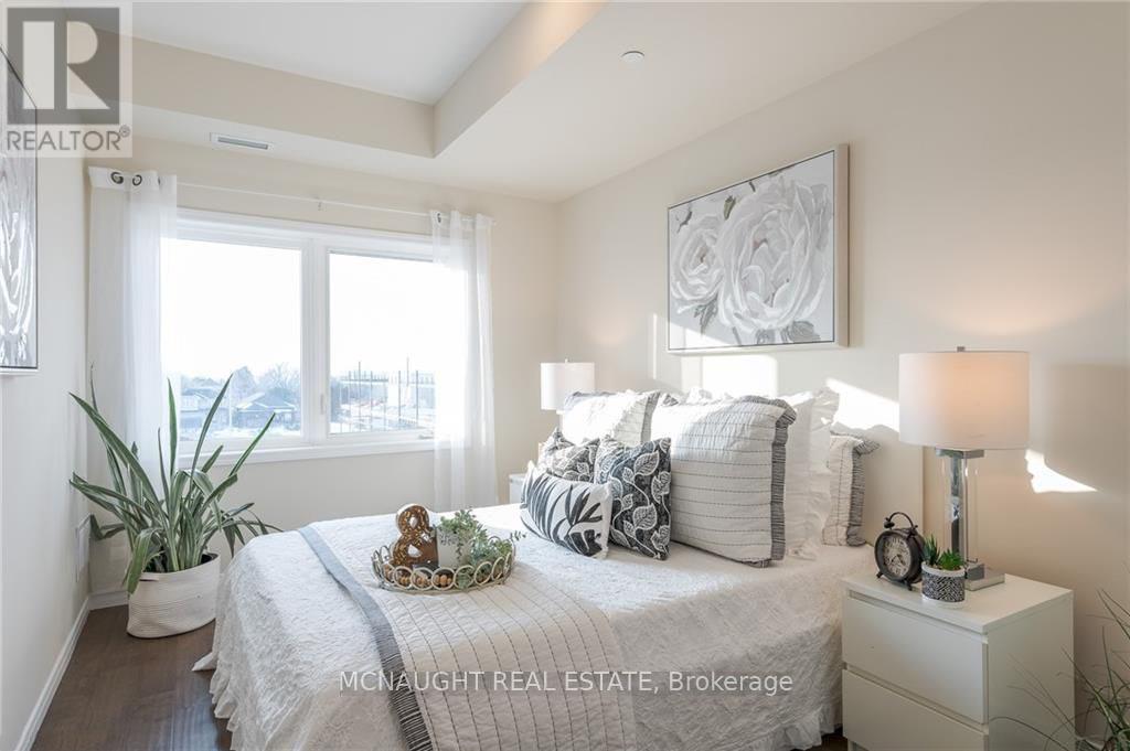#305 340 FLORENCE DRIVE - 19