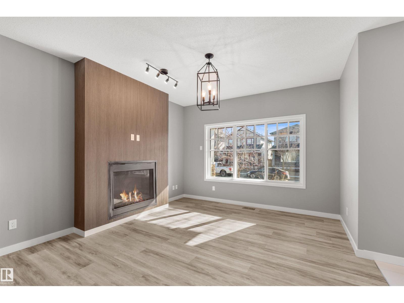 4016 ALLAN CR SW - 3