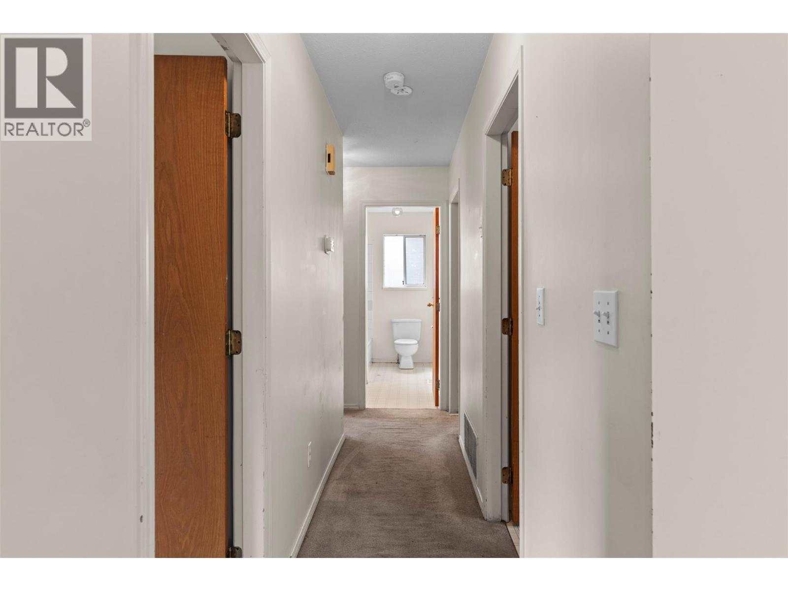 2820 Burns Avenue - 17