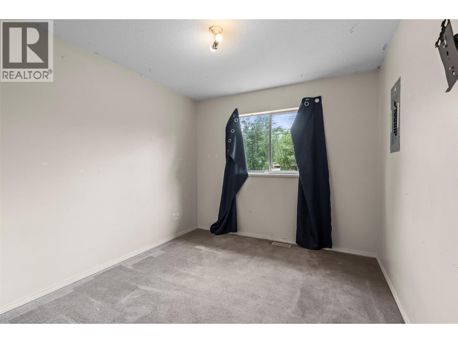 2820 Burns Avenue - 18