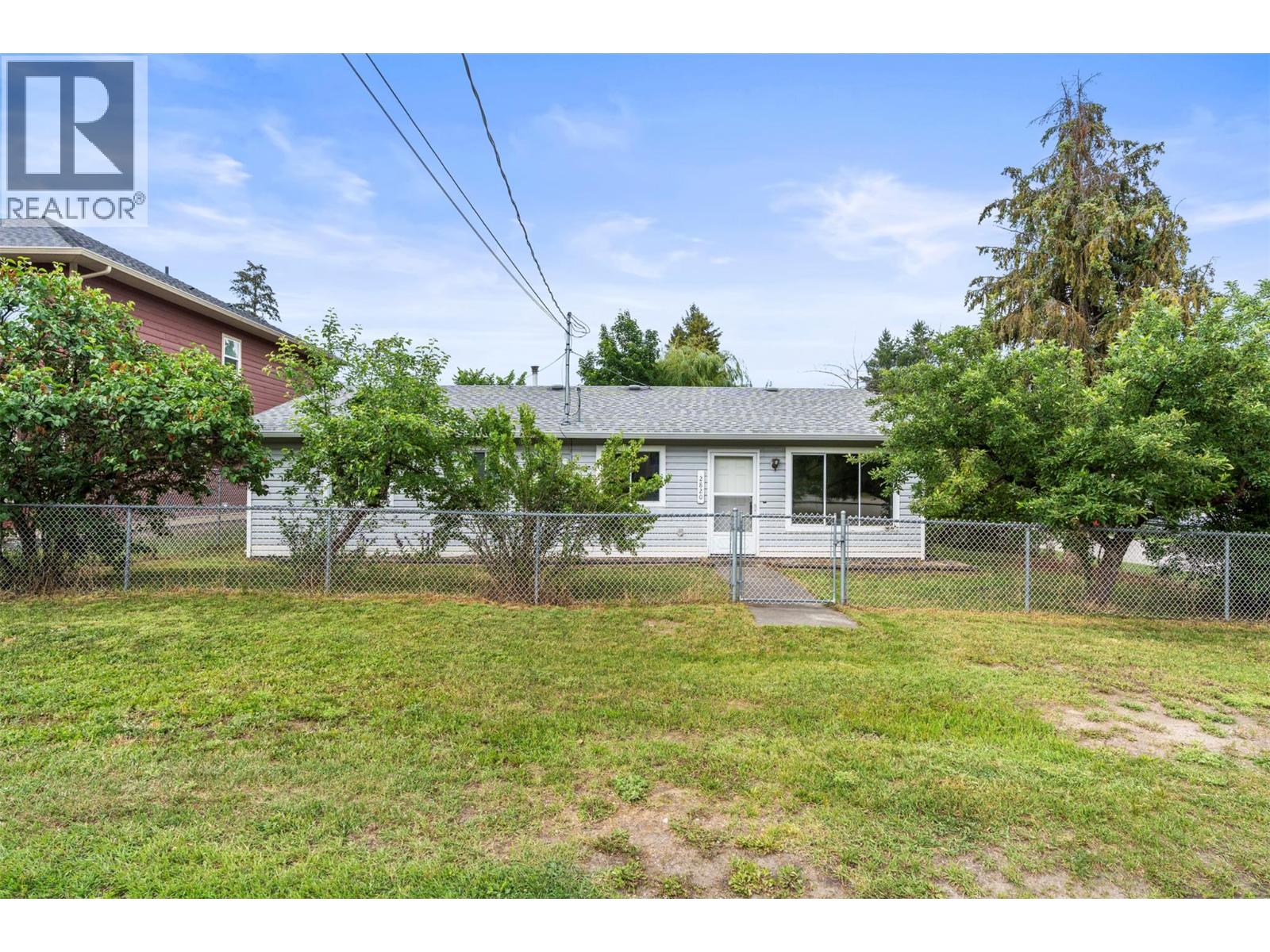2820 Burns Avenue - 4