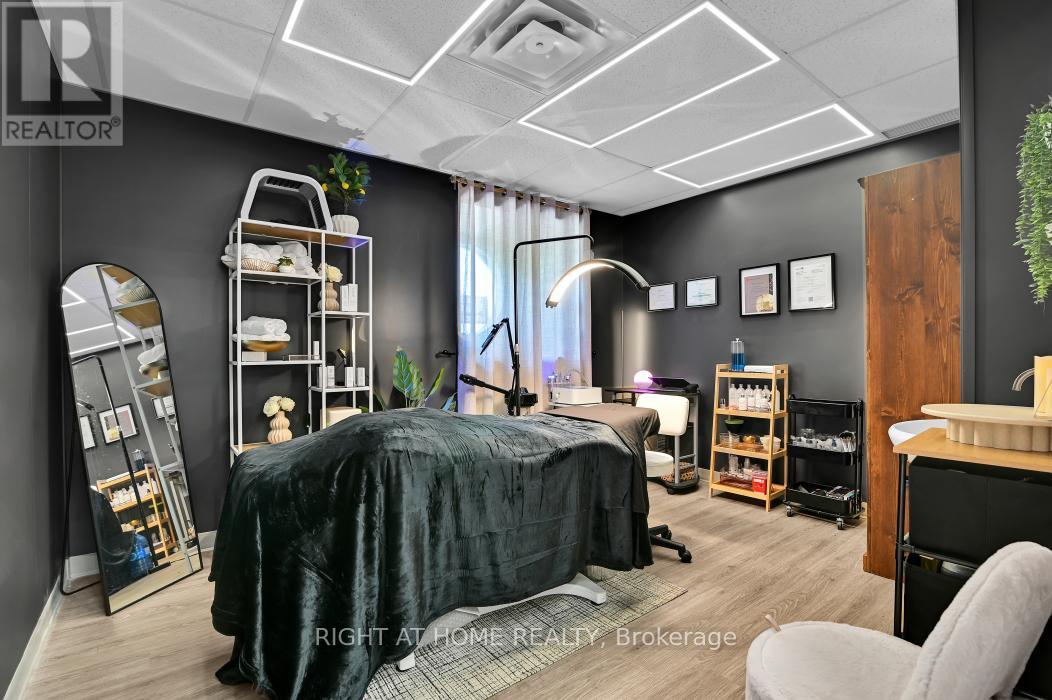 Office for Rent in Ottawa – 2 – 860 TAYLOR CREEK DRIVE, Ottawa – MLS# X13426328 - Image 13