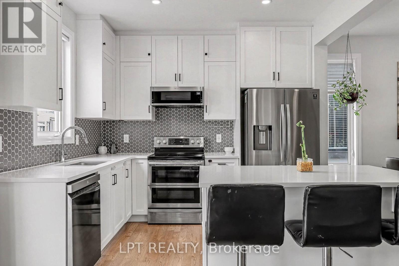 730 PERSEUS AVENUE - 11