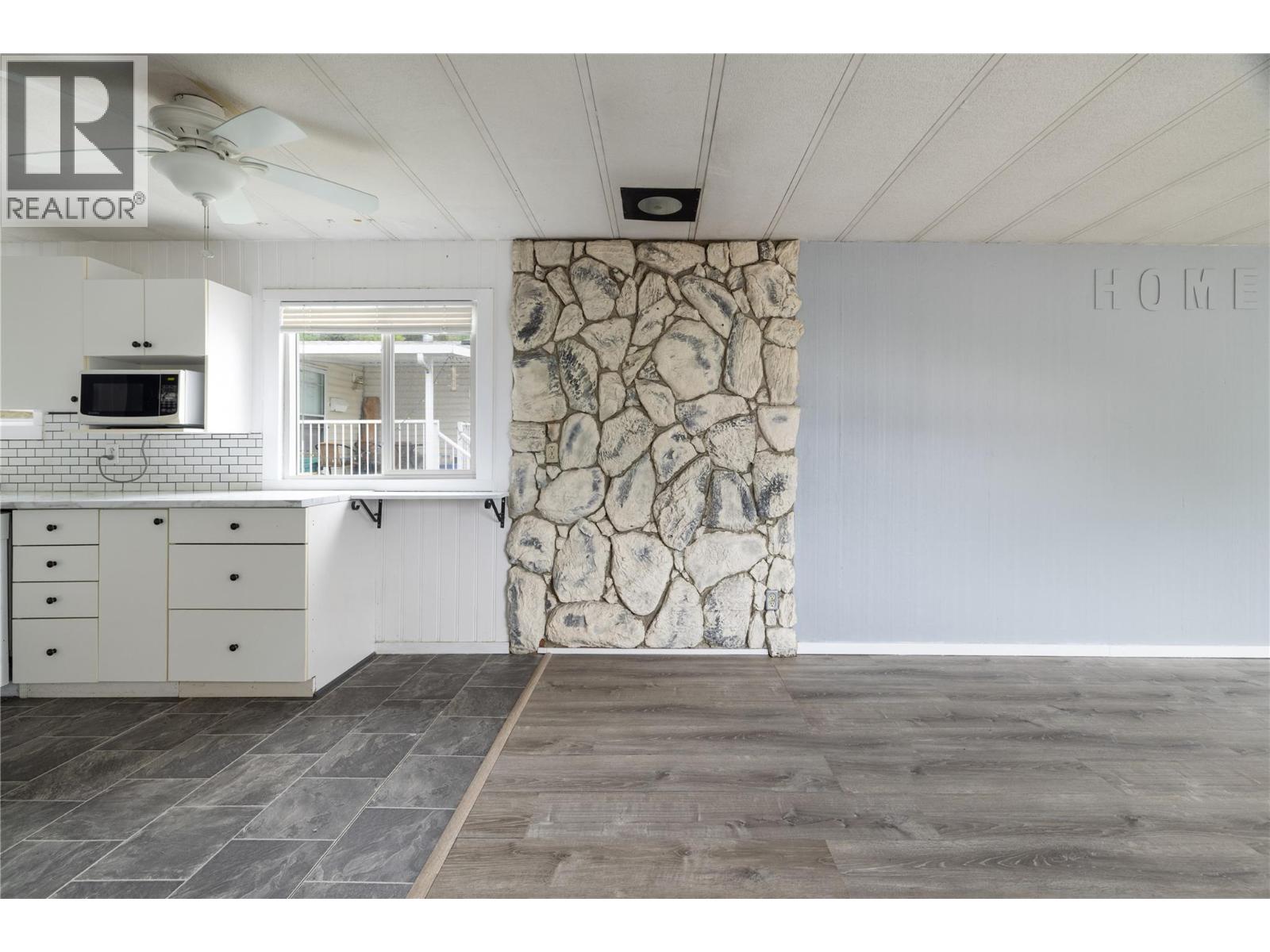 #217 15401 Kalamalka Road Road - 9