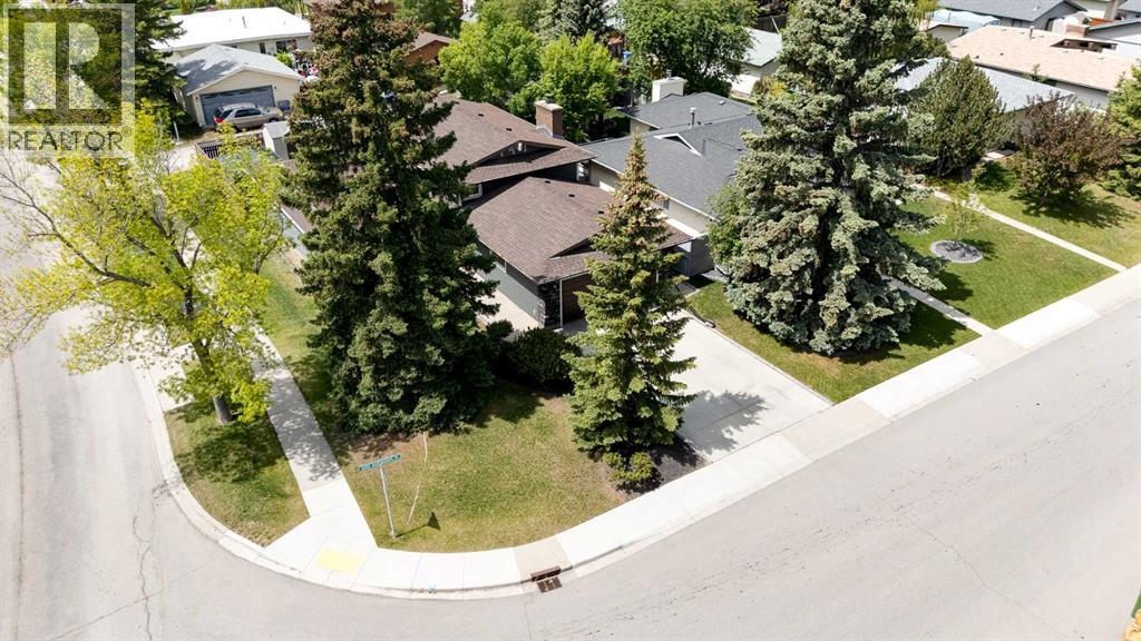 364 Silvergrove Place NW — photo 31