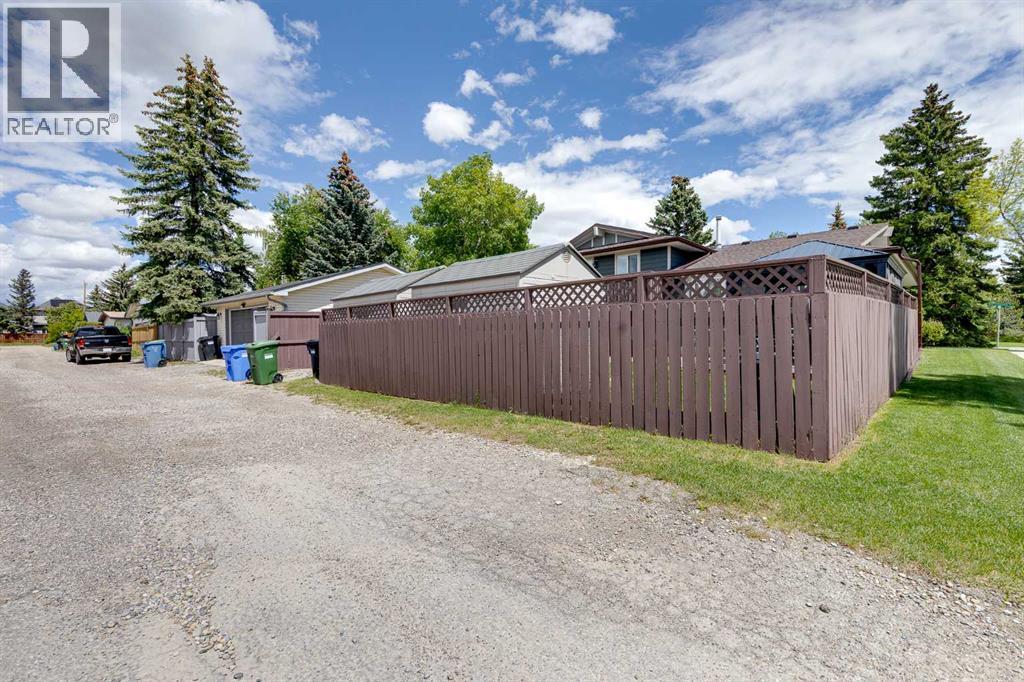 364 Silvergrove Place NW — photo 29