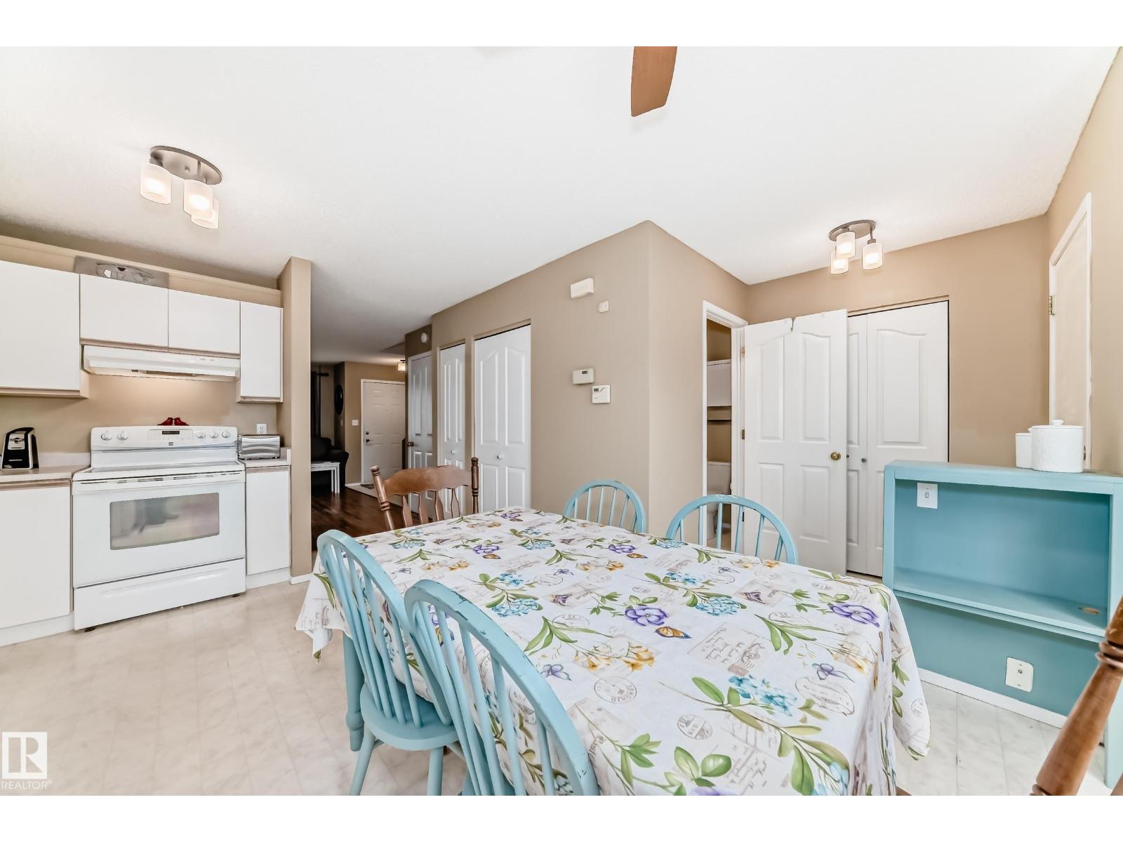 11831 9 AV NW — photo 11