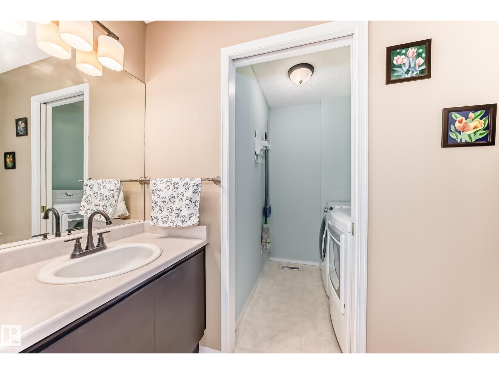 11831 9 AV NW — photo 13