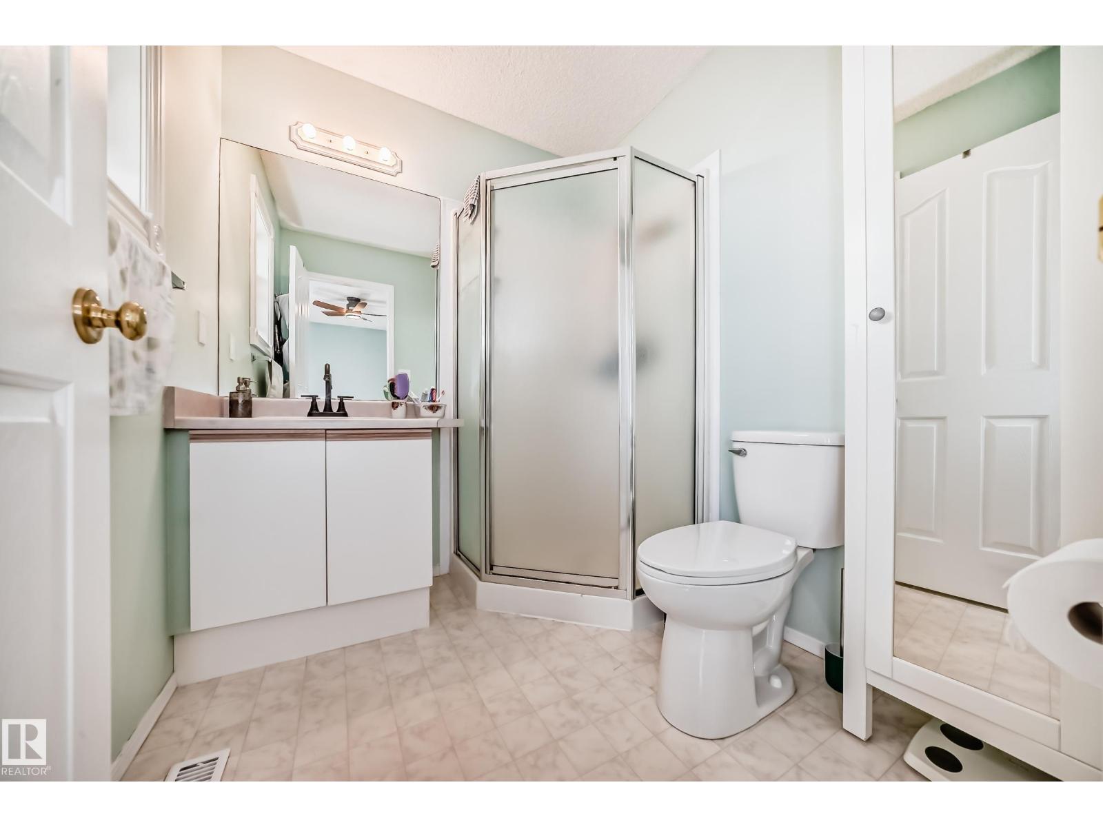 11831 9 AV NW — photo 17