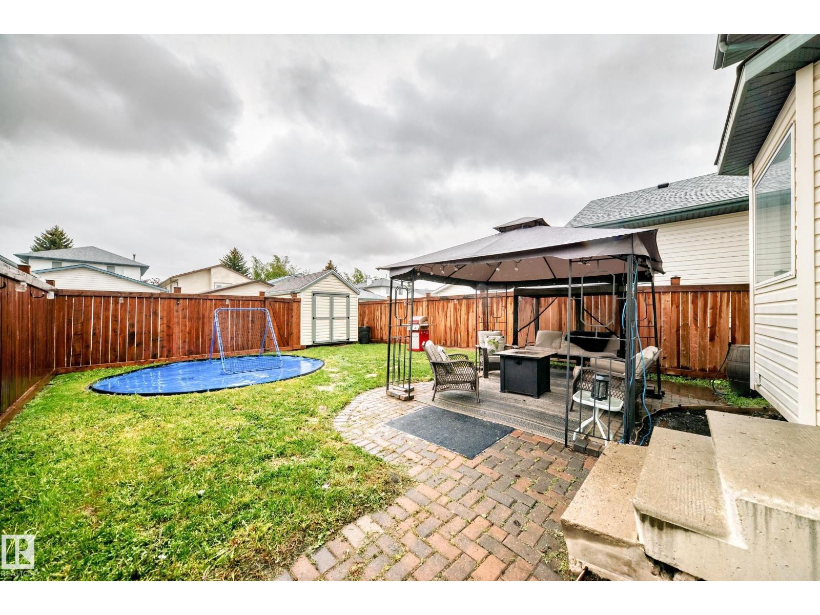 11831 9 AV NW — photo 28