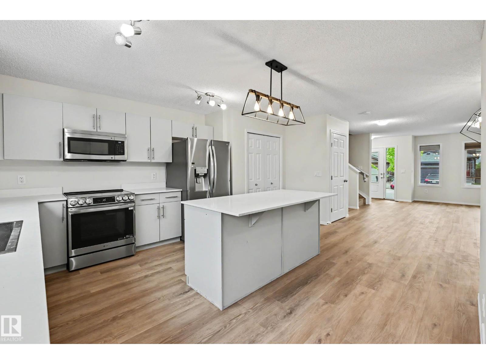 17633 63A ST NW — photo 13