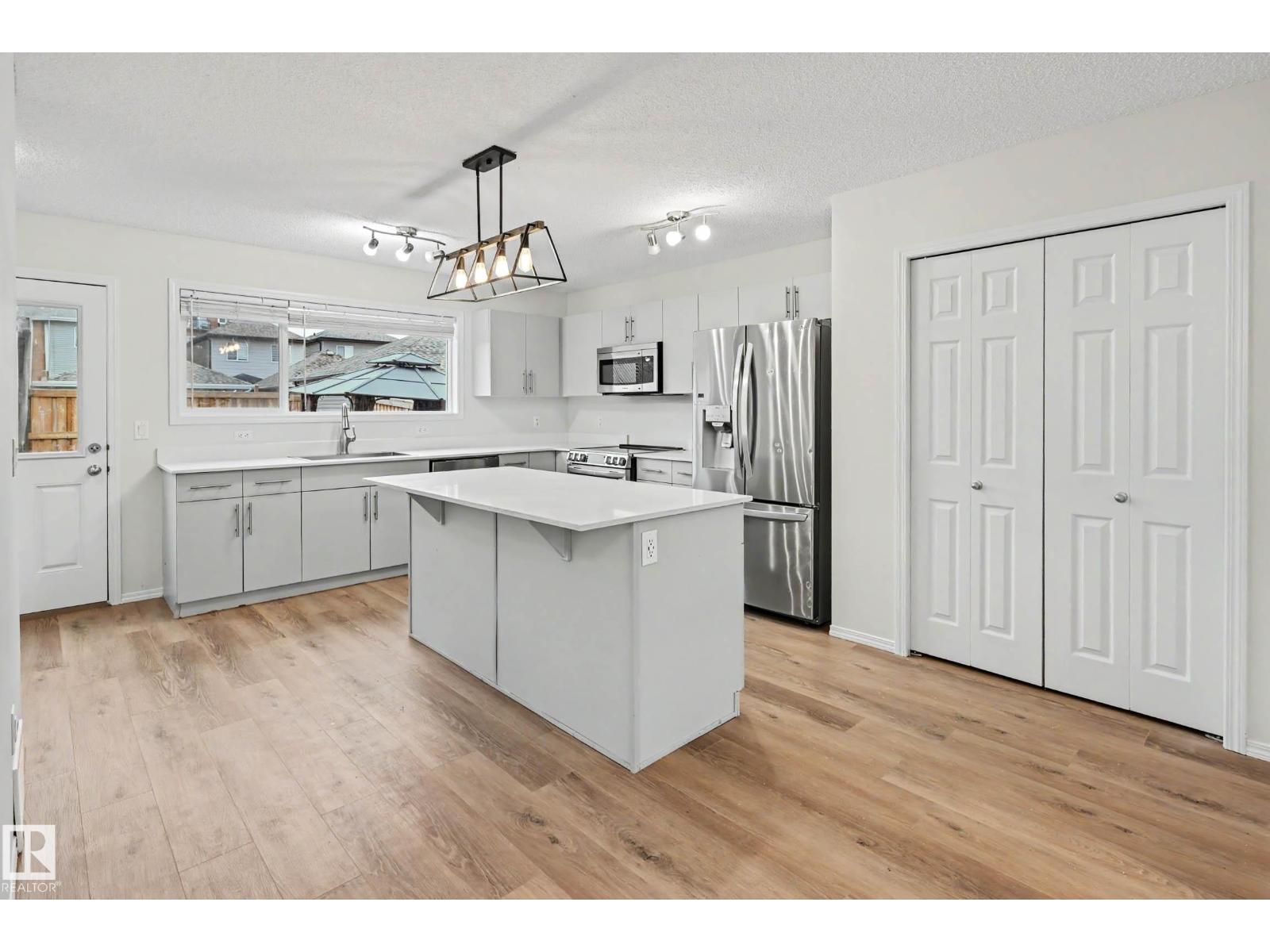 17633 63A ST NW — photo 9