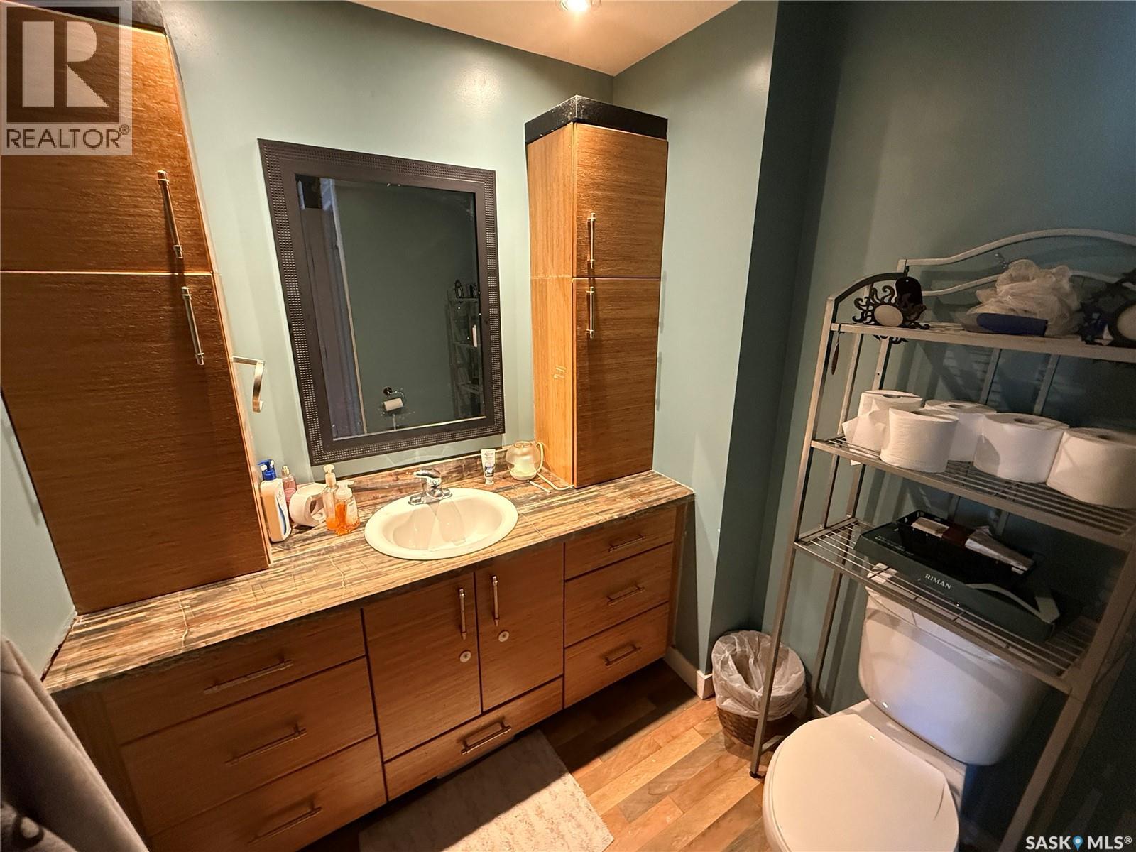 103 4th AVENUE SE - 15