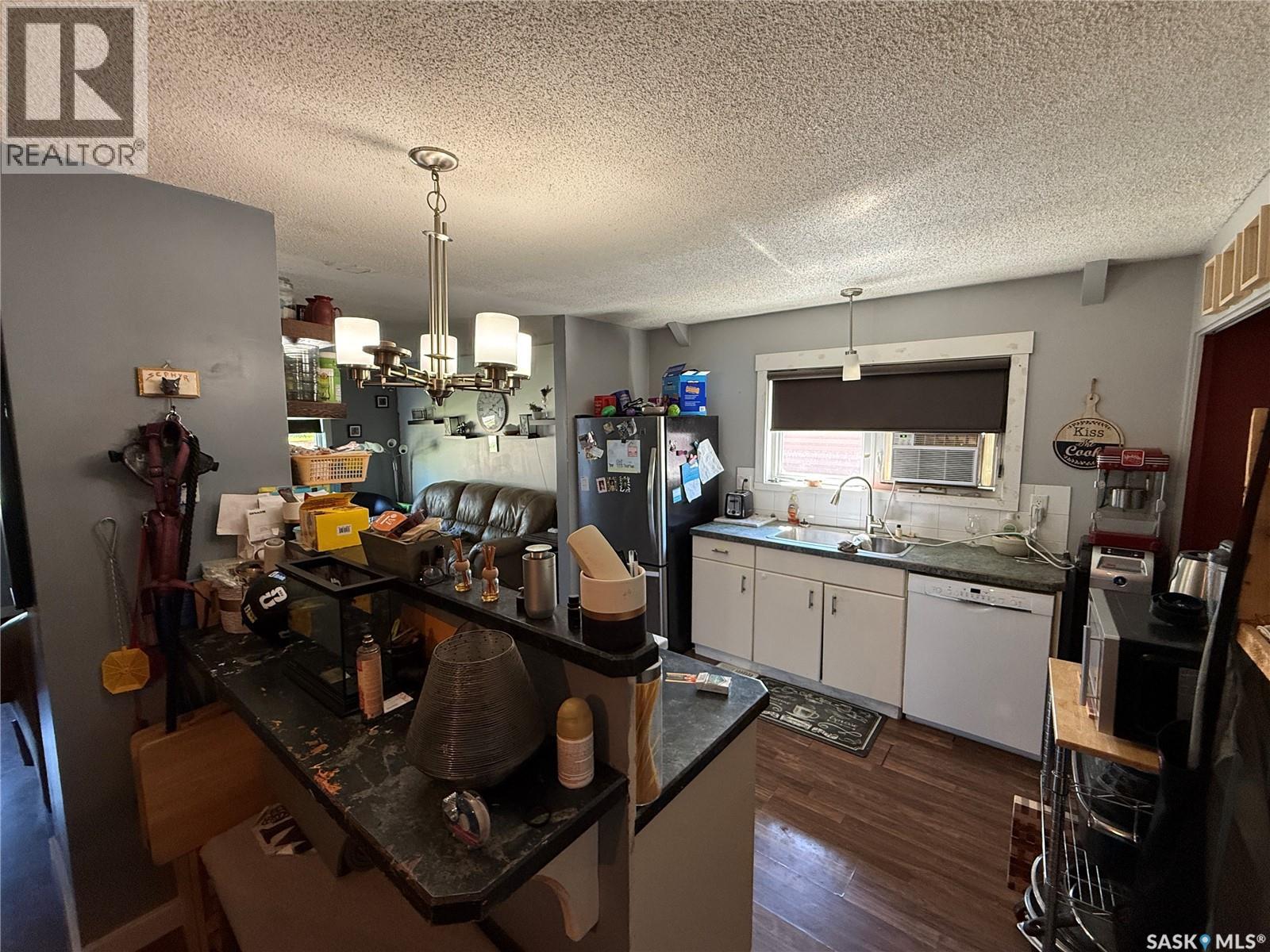 103 4th AVENUE SE - 5