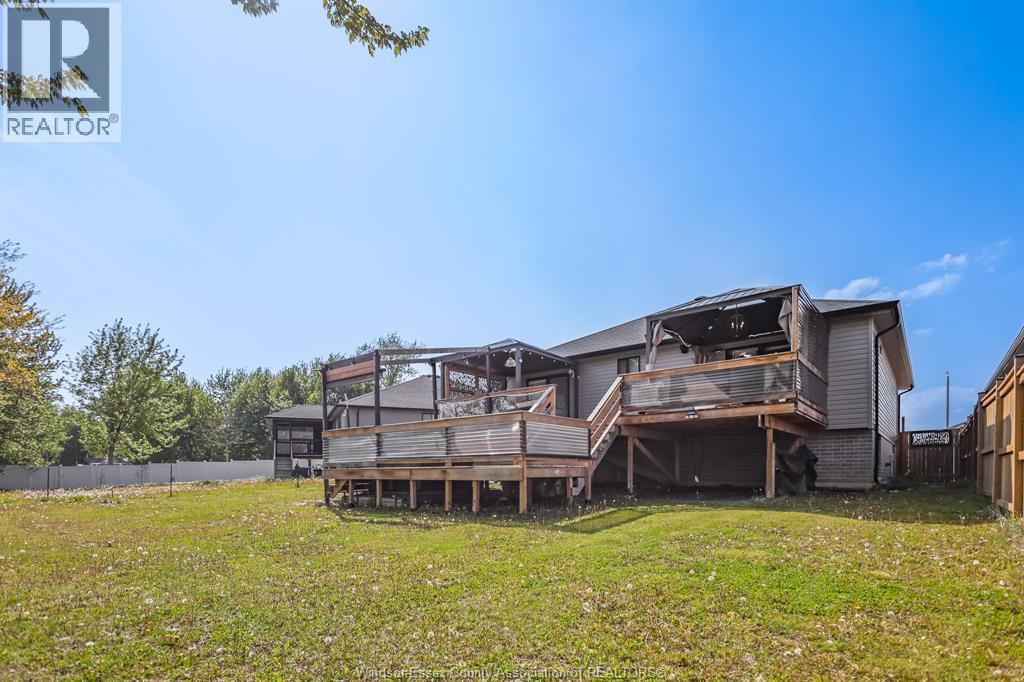 257 ROBINSON AVENUE - 46