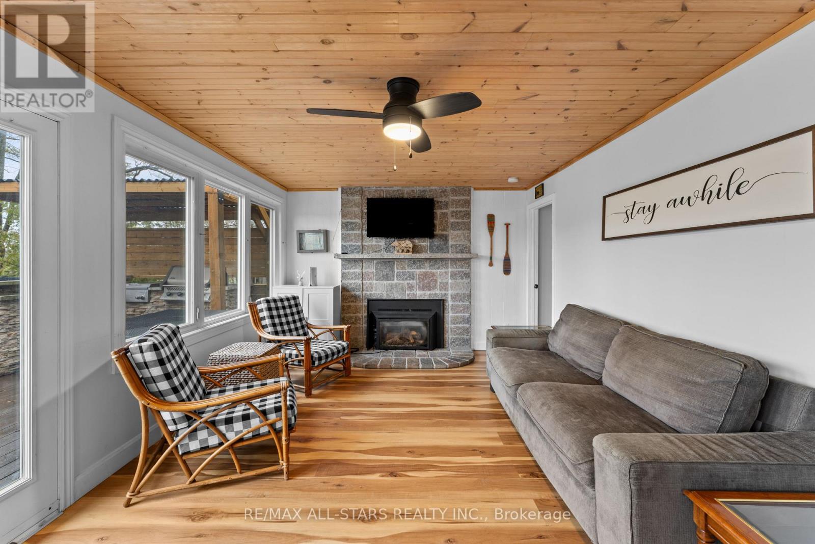 244 DEER BAY REACH ROAD S - 10