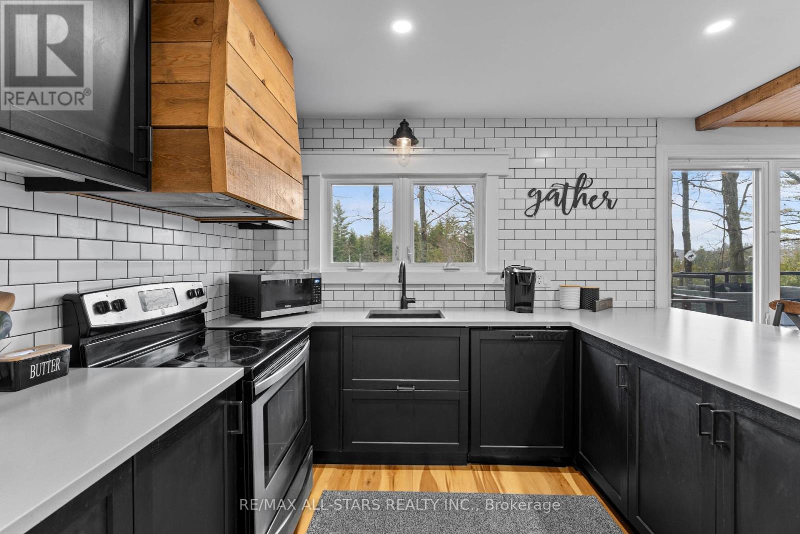 244 DEER BAY REACH ROAD S - 14