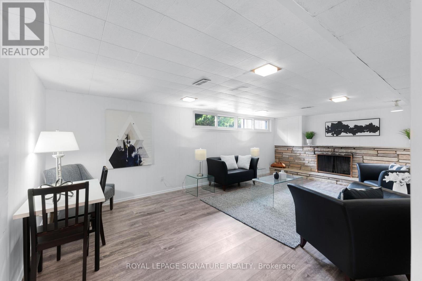 43 VIAMEDE CRESCENT - 22