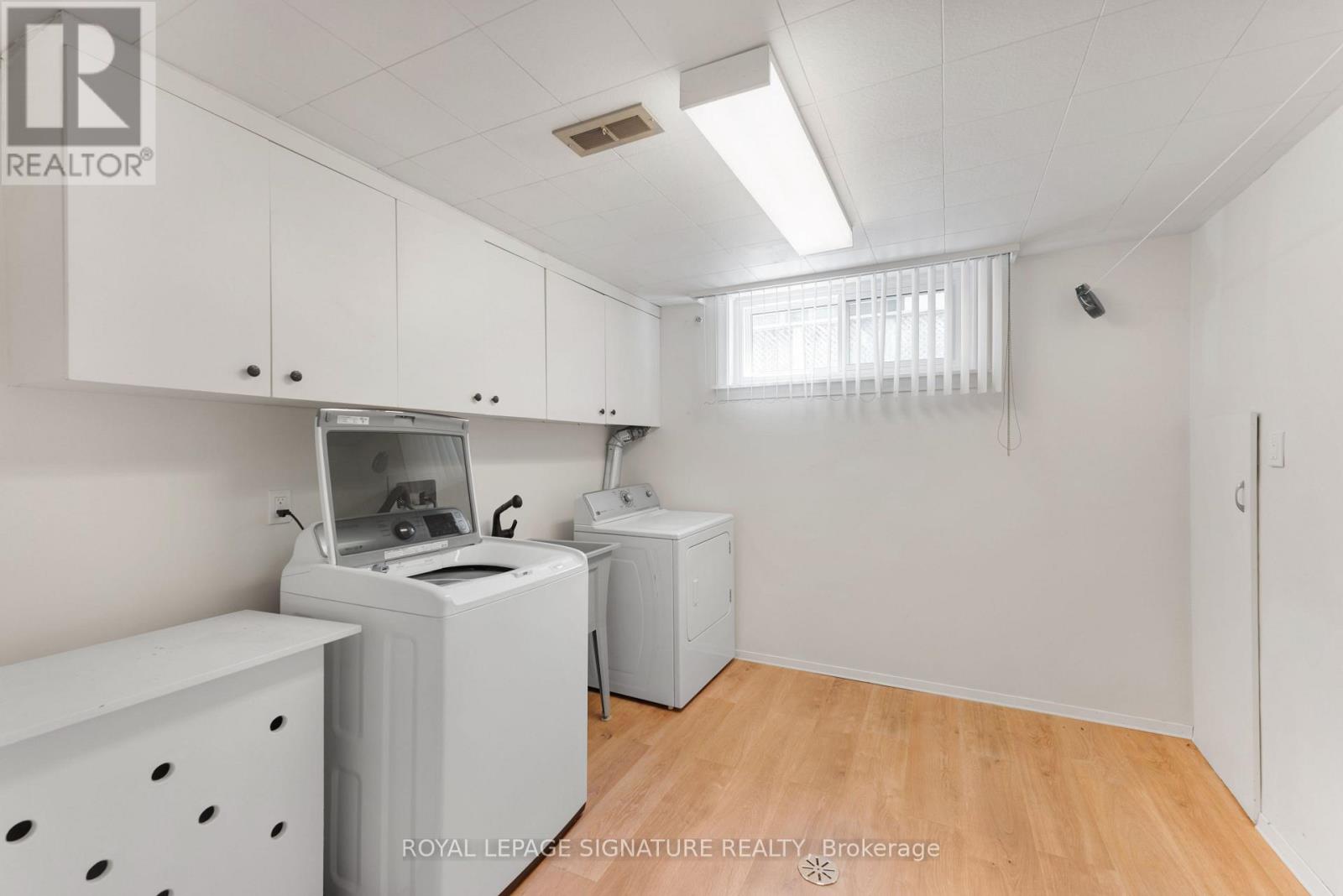 43 VIAMEDE CRESCENT - 31