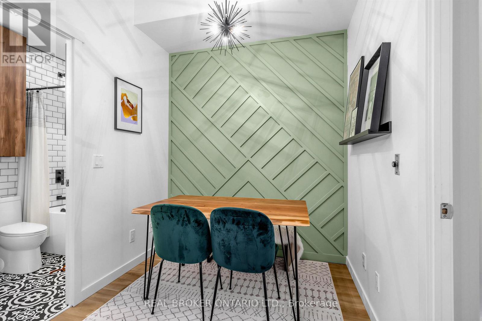 #260 209 FORT YORK BOULEVARD - 16