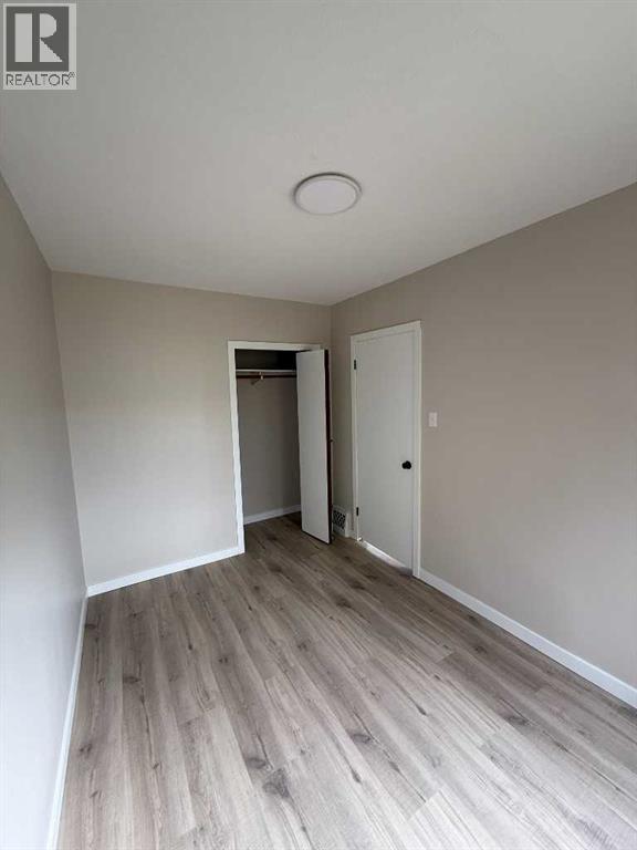 419 12 Street N - 5