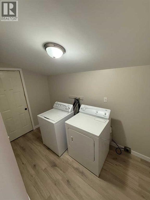 419 12 Street N - 9