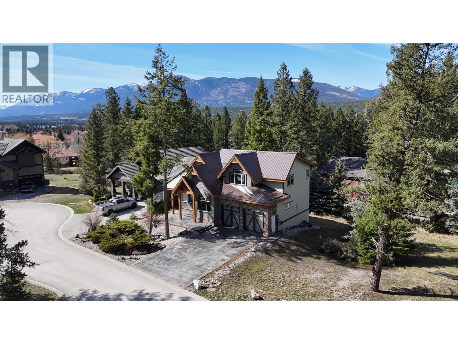 4997 Eaglebrook Court - Image 3