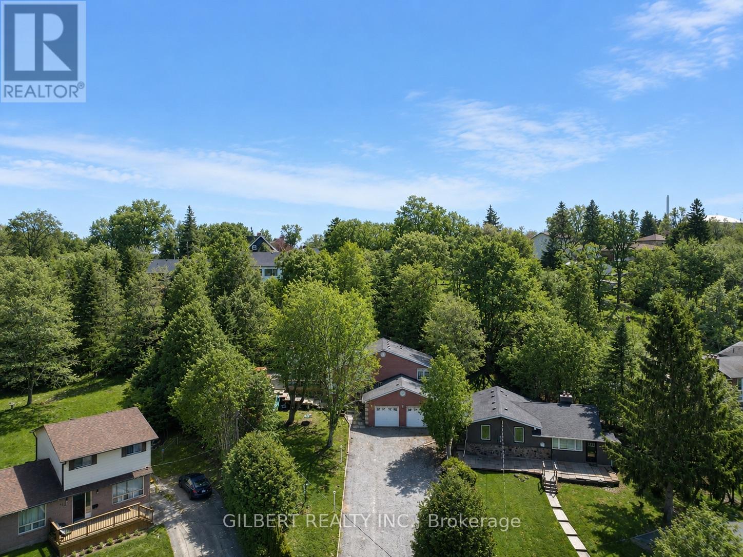 313 WINNIFRED DRIVE - 36