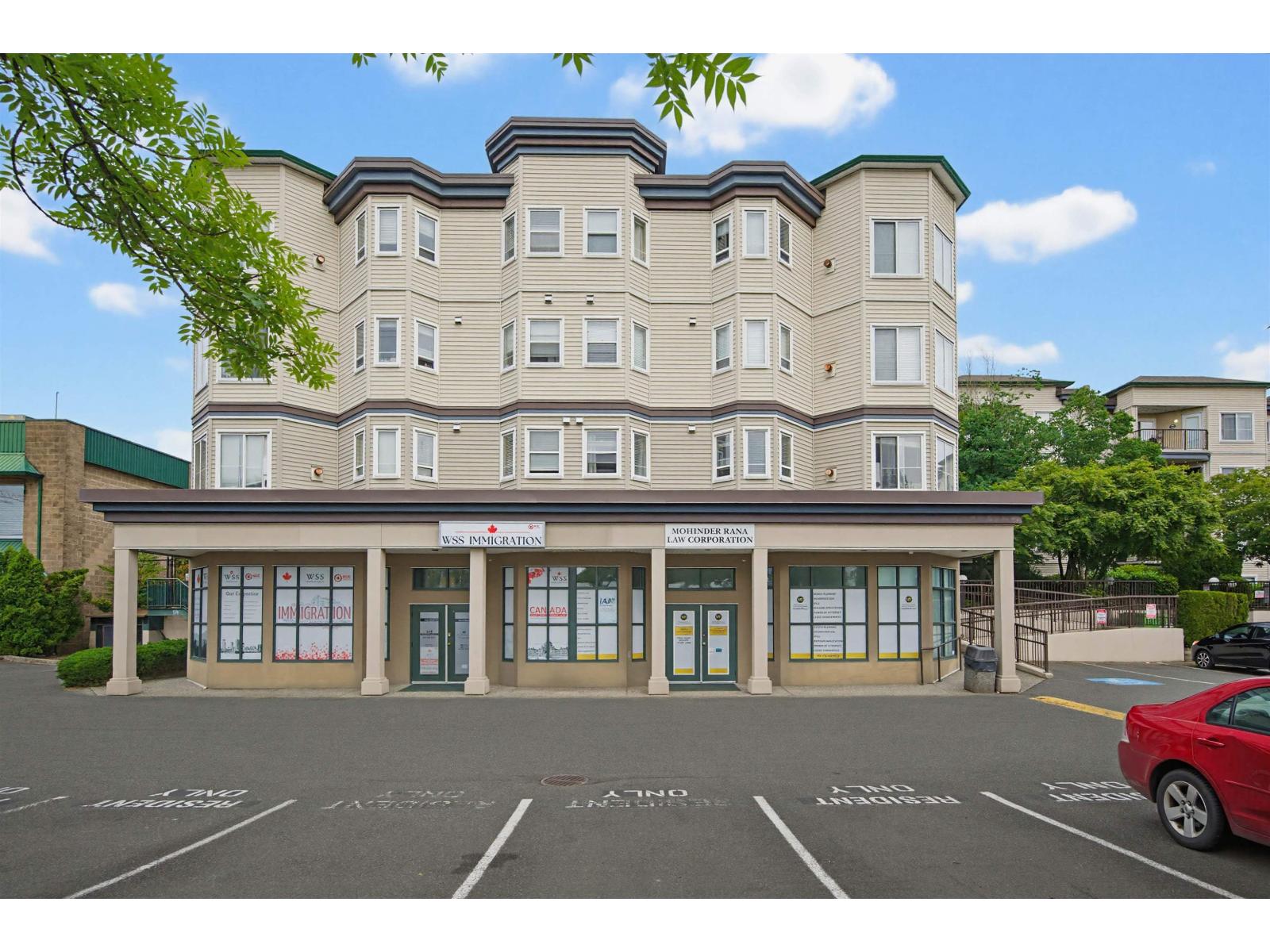 207 5759 GLOVER ROAD, Langley