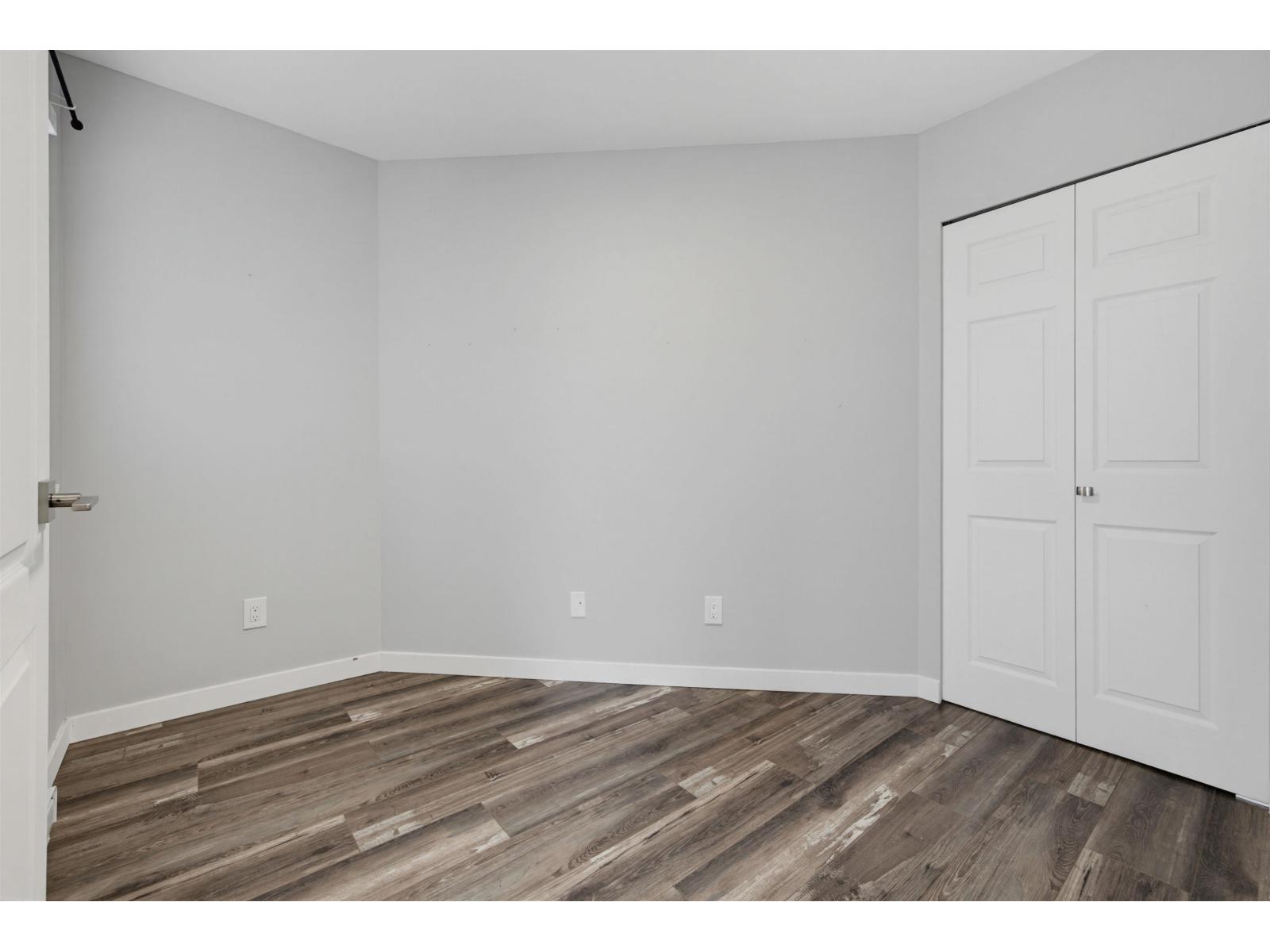 207 5759 GLOVER ROAD, Langley