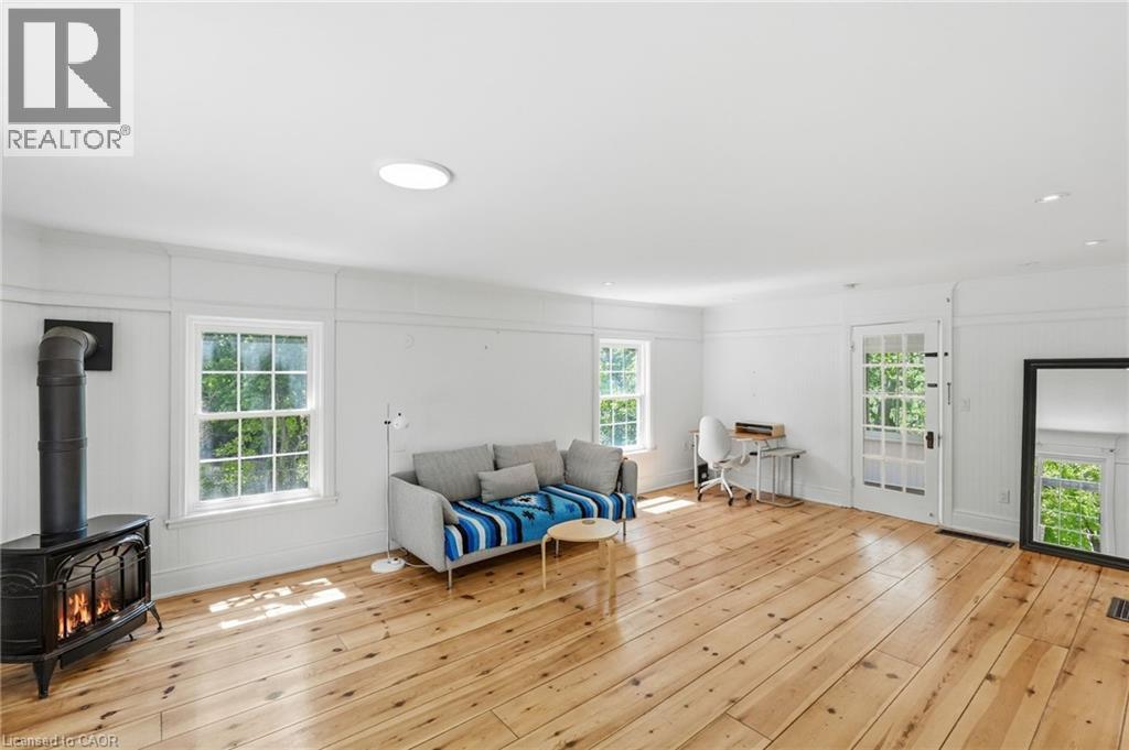 6123 GUELPH Line - 16