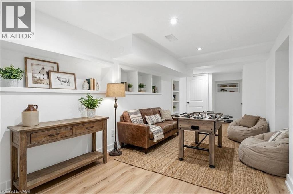 6123 GUELPH Line - 36