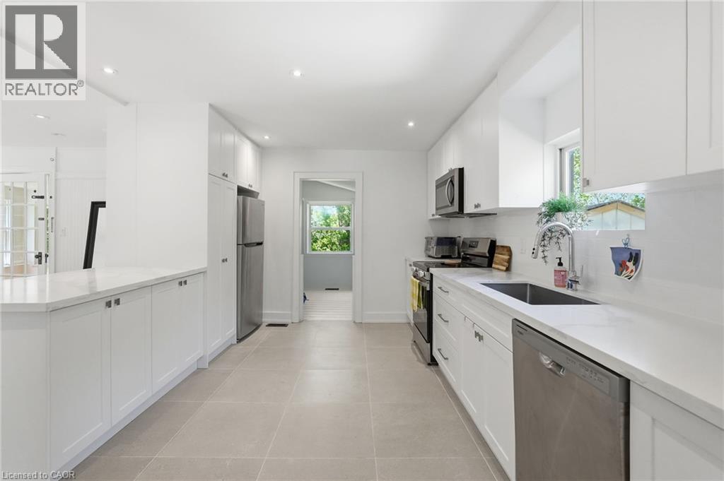 6123 GUELPH Line - 10