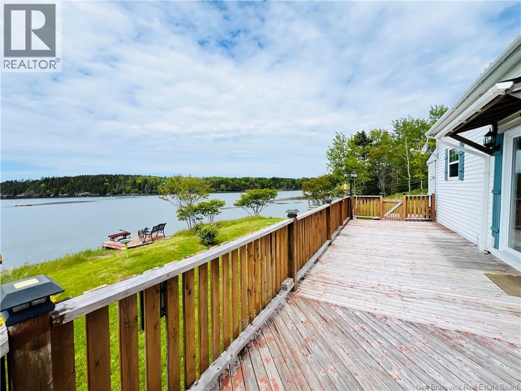 30 Stover Road - 31