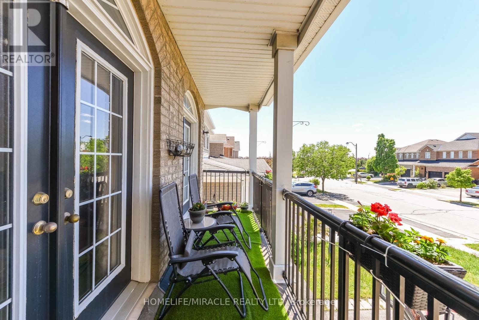 23 ROUNDSTONE DRIVE - 23