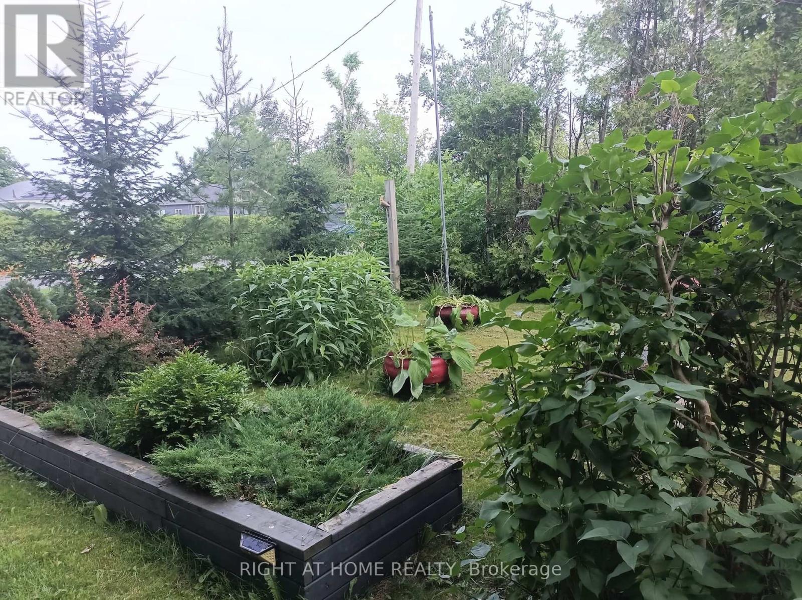 2323 LAKESHORE DRIVE - 10