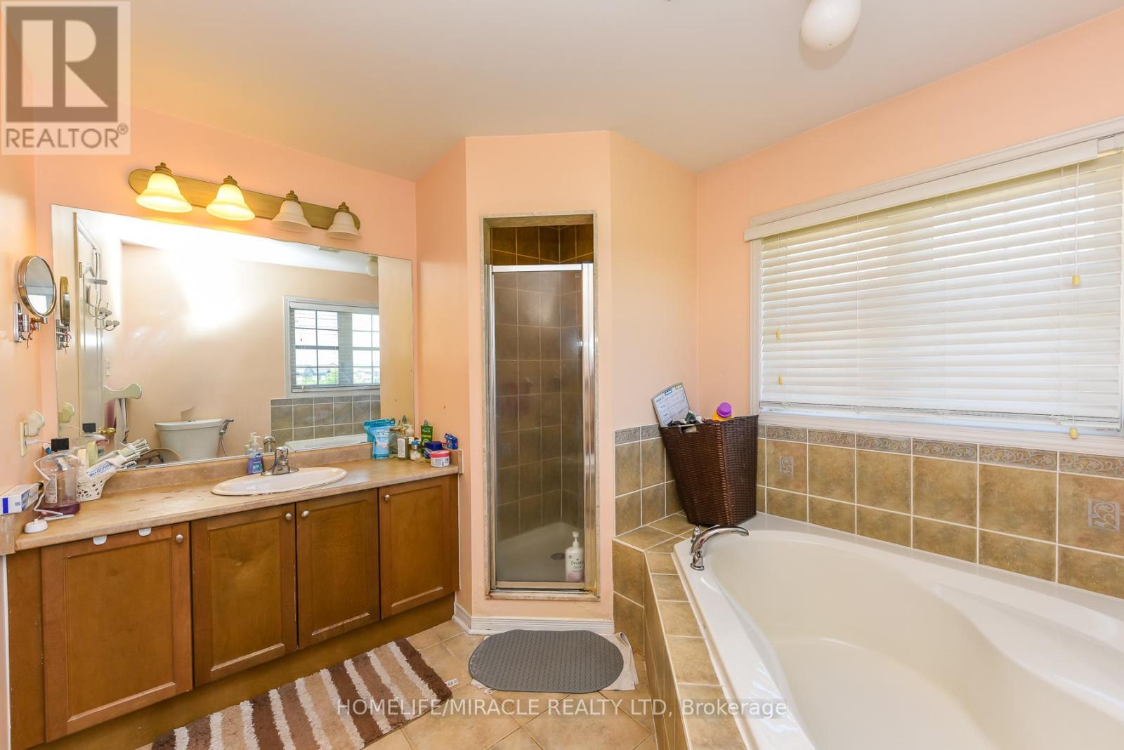 23 ROUNDSTONE DRIVE - 32
