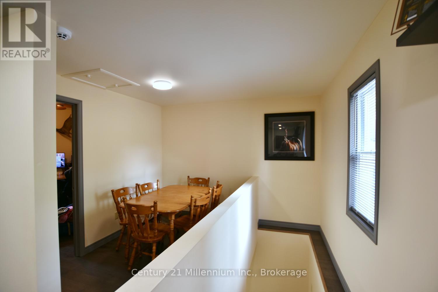 25 BERKELY STREET - 36