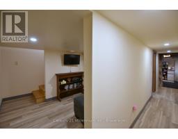 25 Berkely Street, Wasaga Beach, ON L9Z2N6 Photo 41