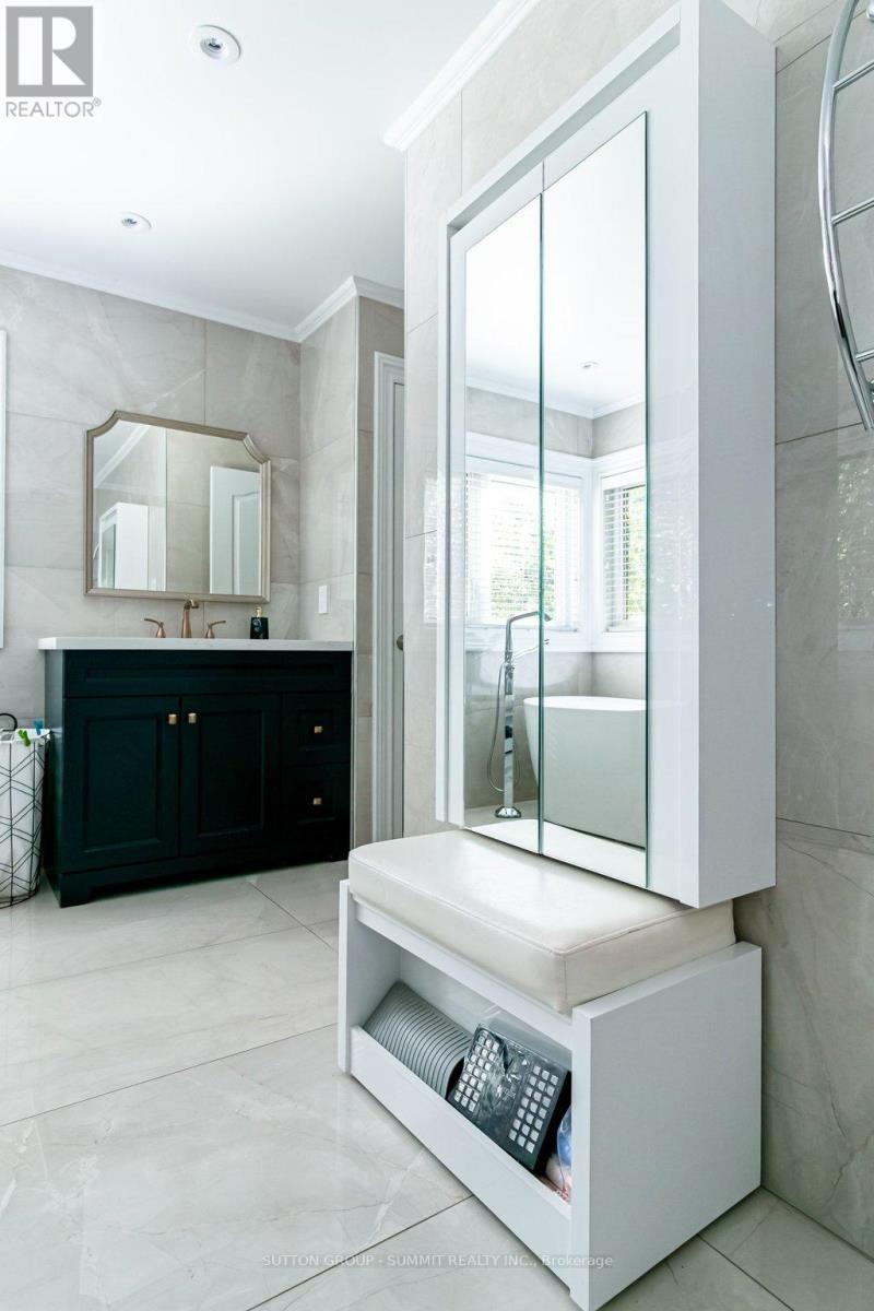 3739 ST. LAURENT COURT - 24