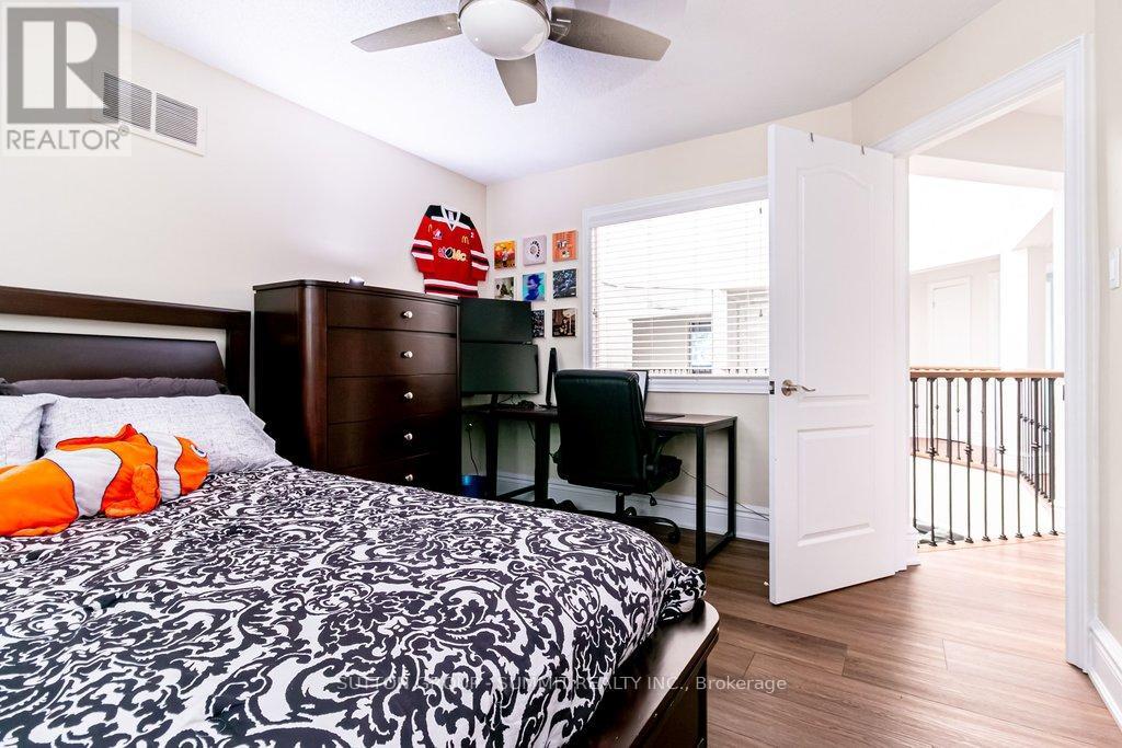 3739 ST. LAURENT COURT - 34