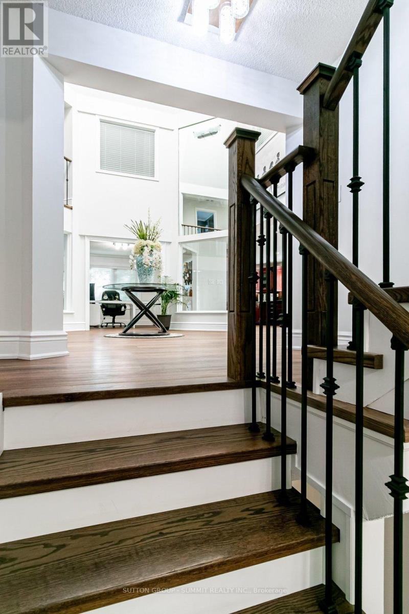 3739 ST. LAURENT COURT - 35